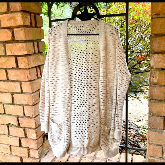 GAP Sweaters - Gap Cardigan